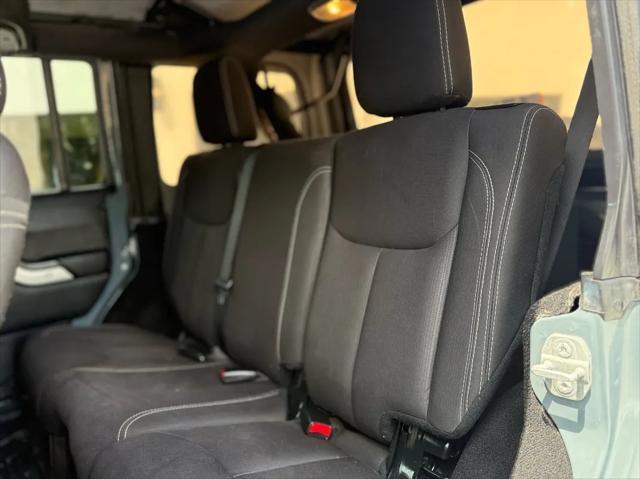 used 2015 Jeep Wrangler Unlimited car, priced at $15,999