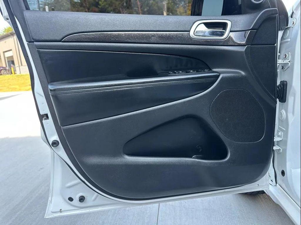 used 2015 Jeep Grand Cherokee car, priced at $11,999