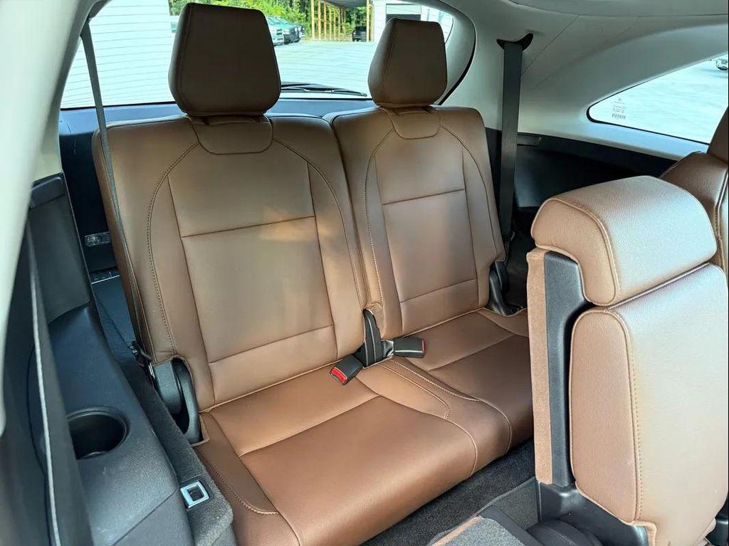 used 2019 Acura MDX car, priced at $23,450