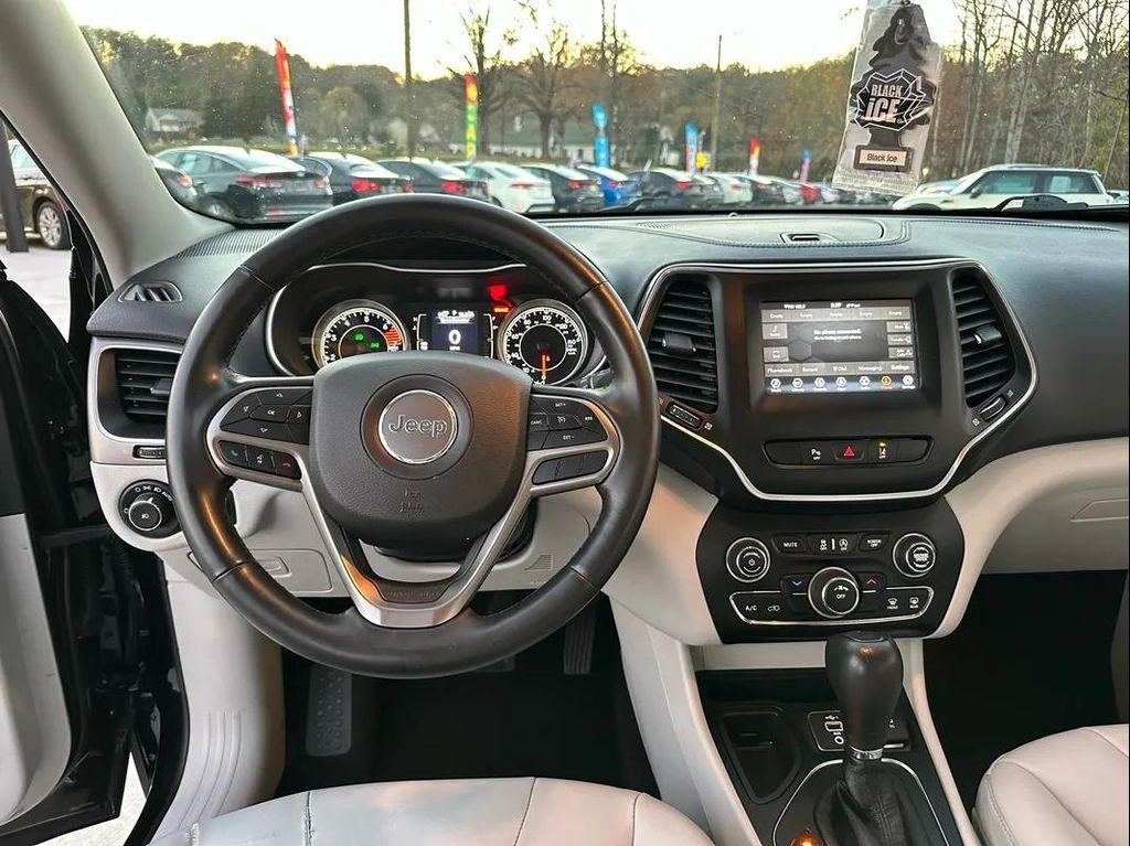 used 2021 Jeep Cherokee car, priced at $18,450