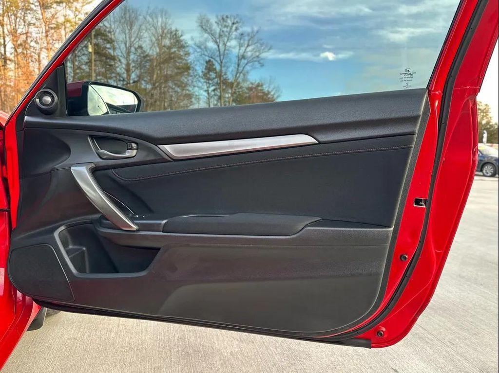 used 2019 Honda Civic Si car, priced at $18,999