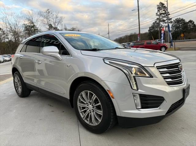 used 2017 Cadillac XT5 car, priced at $15,450