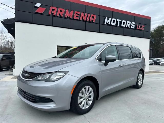 used 2017 Chrysler Pacifica car, priced at $12,999