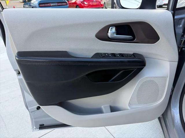 used 2018 Chrysler Pacifica car, priced at $11,450