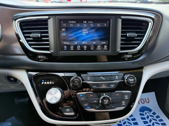 used 2018 Chrysler Pacifica car, priced at $11,450