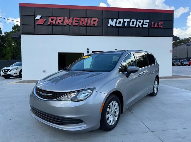 used 2018 Chrysler Pacifica car, priced at $11,450