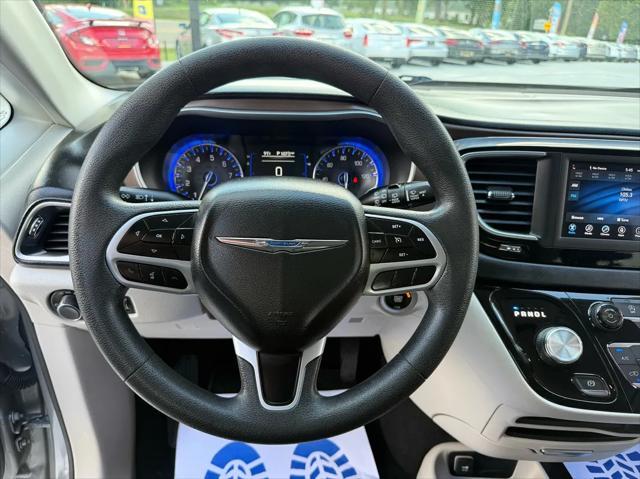 used 2018 Chrysler Pacifica car, priced at $11,450