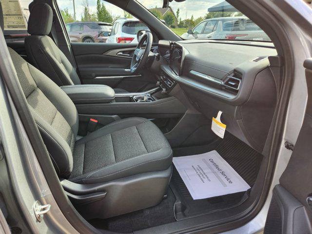 new 2026 Chevrolet Traverse car, priced at $46,345