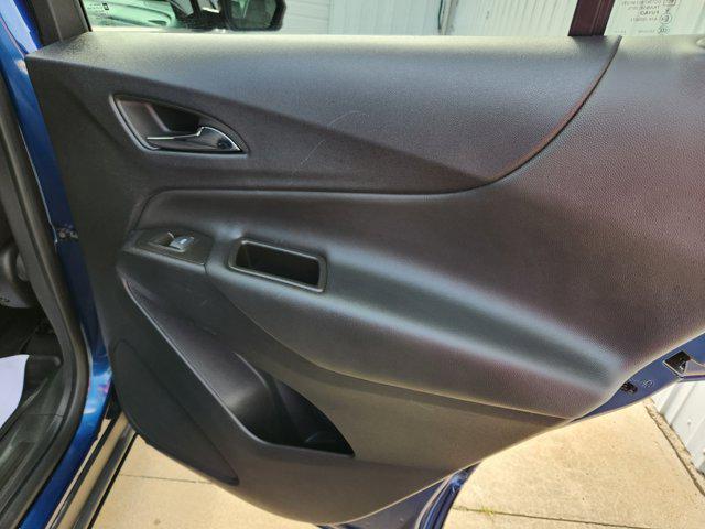 used 2023 Chevrolet Equinox car, priced at $25,900
