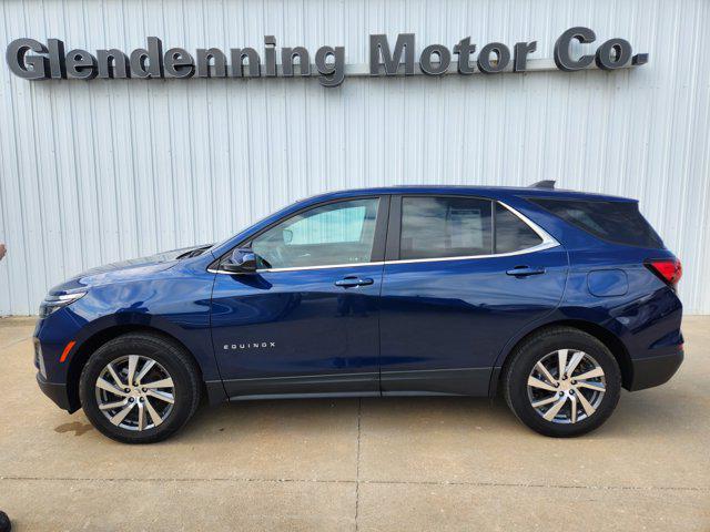 used 2023 Chevrolet Equinox car, priced at $25,900