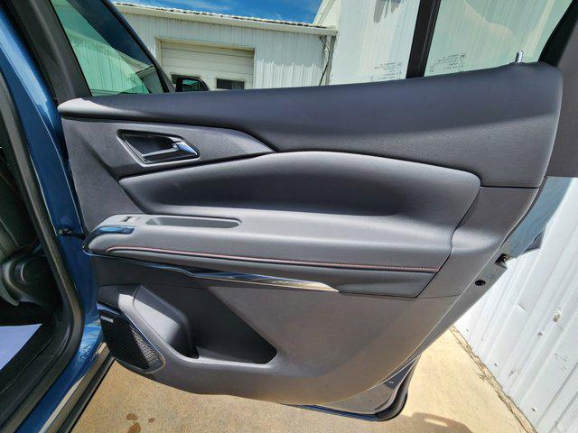 new 2025 Chevrolet Traverse car, priced at $56,055