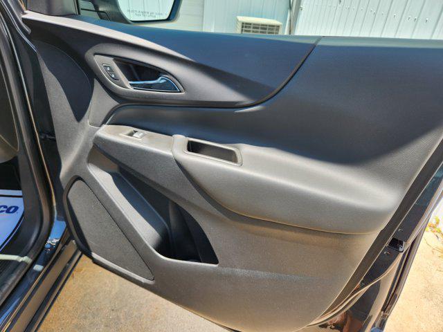 used 2023 Chevrolet Equinox car, priced at $26,900