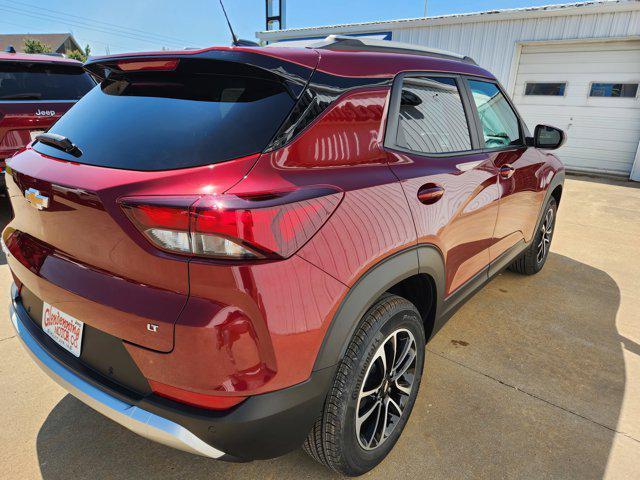 new 2025 Chevrolet TrailBlazer car, priced at $28,835