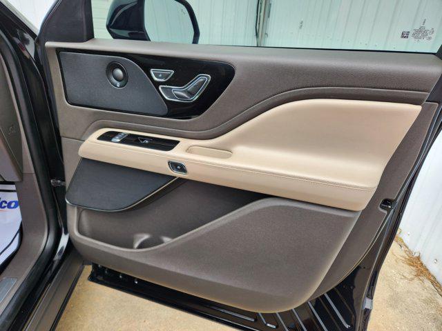 used 2020 Lincoln Aviator car, priced at $30,900