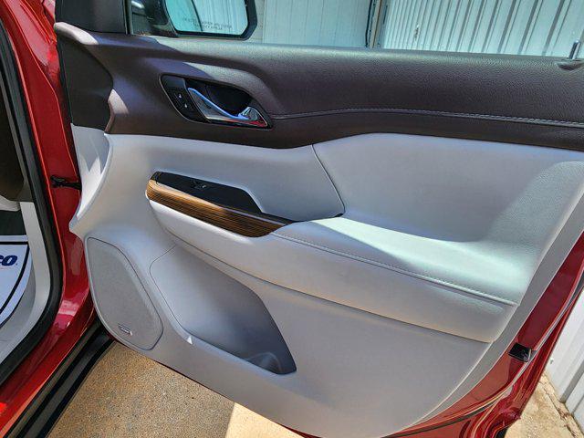 used 2023 GMC Acadia car, priced at $32,250