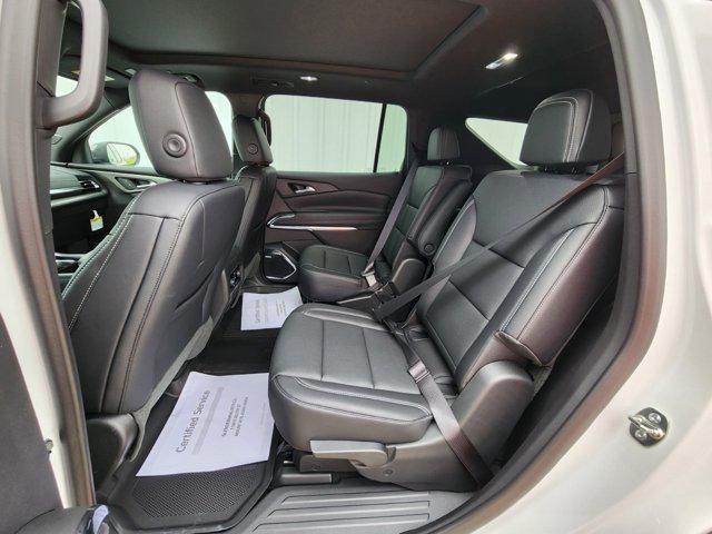 new 2025 Chevrolet Traverse car, priced at $52,730