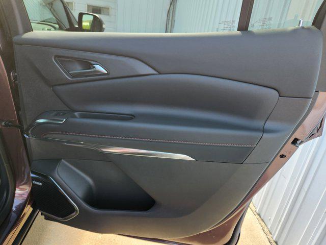 new 2025 Chevrolet Traverse car, priced at $59,460