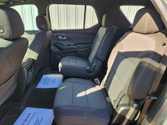 used 2022 Chevrolet Traverse car, priced at $28,900