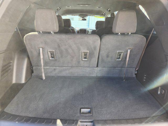 used 2022 Chevrolet Traverse car, priced at $28,900