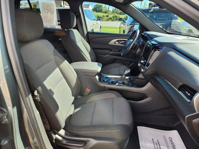 used 2022 Chevrolet Traverse car, priced at $28,900
