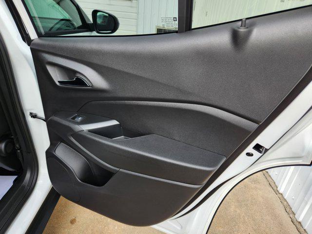 new 2026 Chevrolet Trax car, priced at $28,650