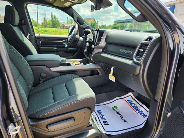 new 2025 Ram 1500 car, priced at $62,090