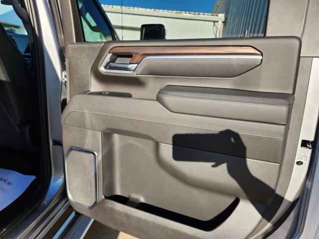 new 2025 GMC Sierra 2500 car, priced at $73,180