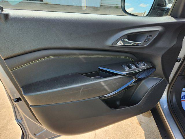 new 2025 Chevrolet Trax car, priced at $25,895