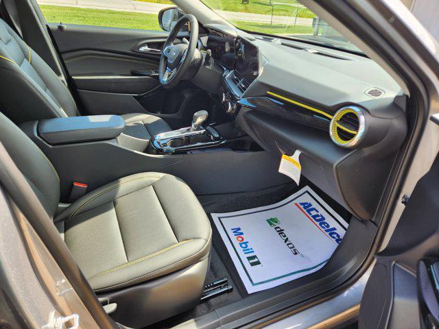 new 2025 Chevrolet Trax car, priced at $25,895