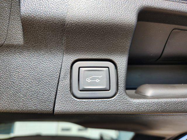 used 2023 GMC Acadia car, priced at $34,900