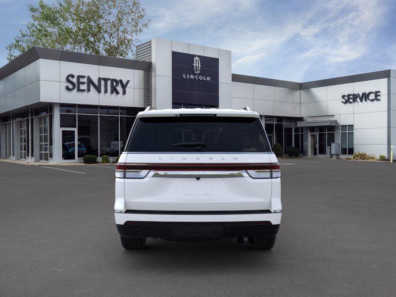 new 2024 Lincoln Navigator car, priced at $85,268