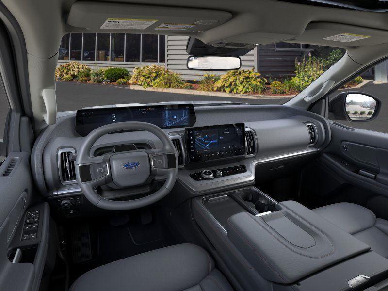 new 2025 Ford Expedition car, priced at $72,205