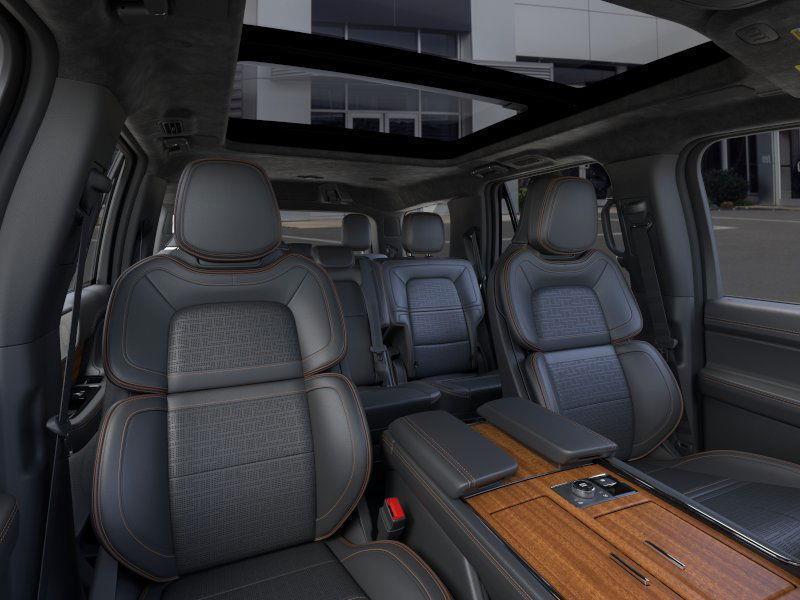 new 2024 Lincoln Navigator car, priced at $114,090