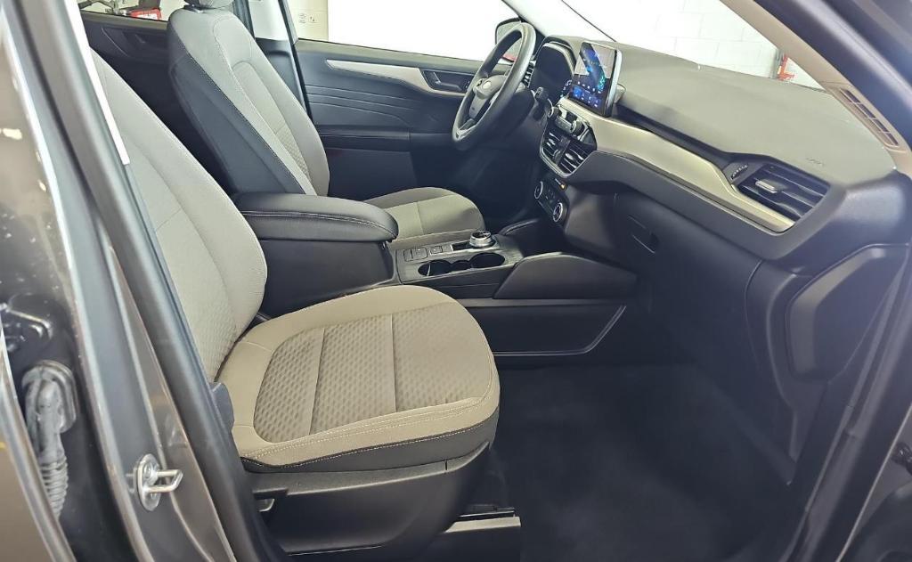 used 2022 Ford Escape car, priced at $25,764