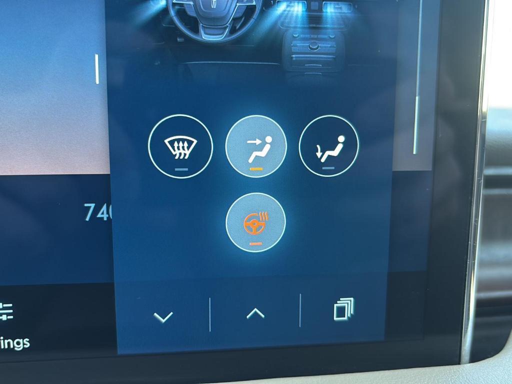 used 2022 Lincoln Nautilus car, priced at $37,782