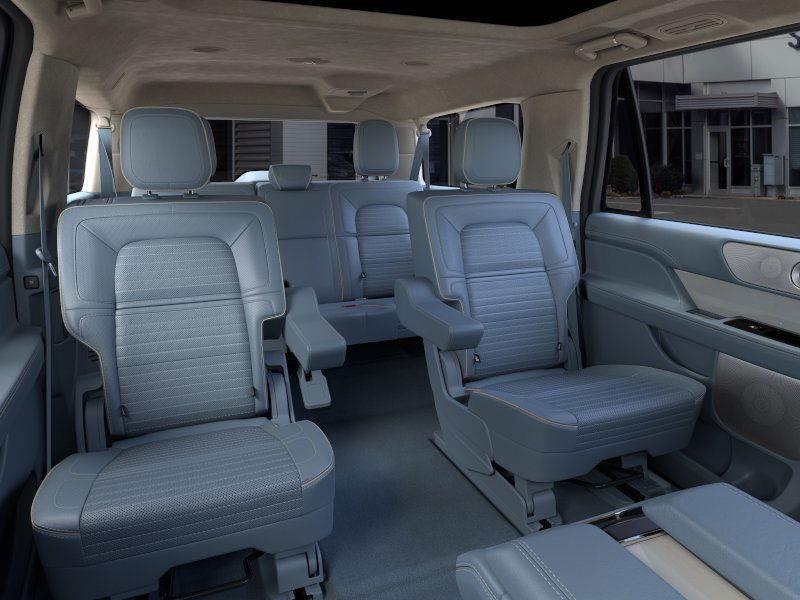 new 2024 Lincoln Navigator L car, priced at $117,165