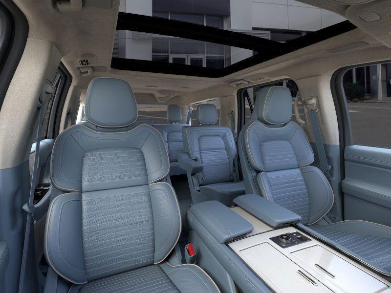 new 2024 Lincoln Navigator L car, priced at $117,165