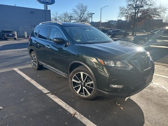 used 2019 Nissan Rogue car, priced at $18,999