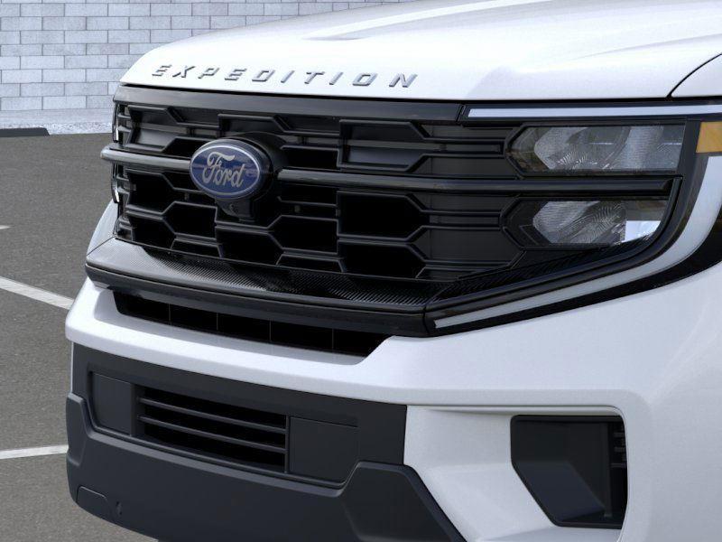 new 2025 Ford Expedition car, priced at $72,205