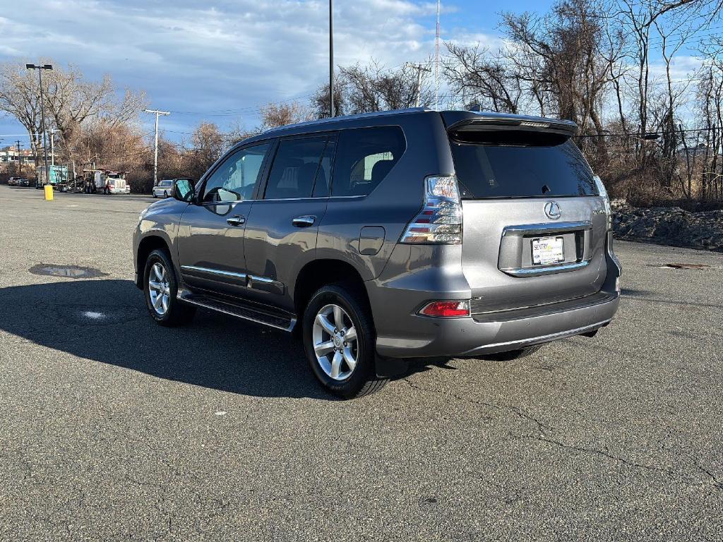 used 2018 Lexus GX 460 car, priced at $33,499