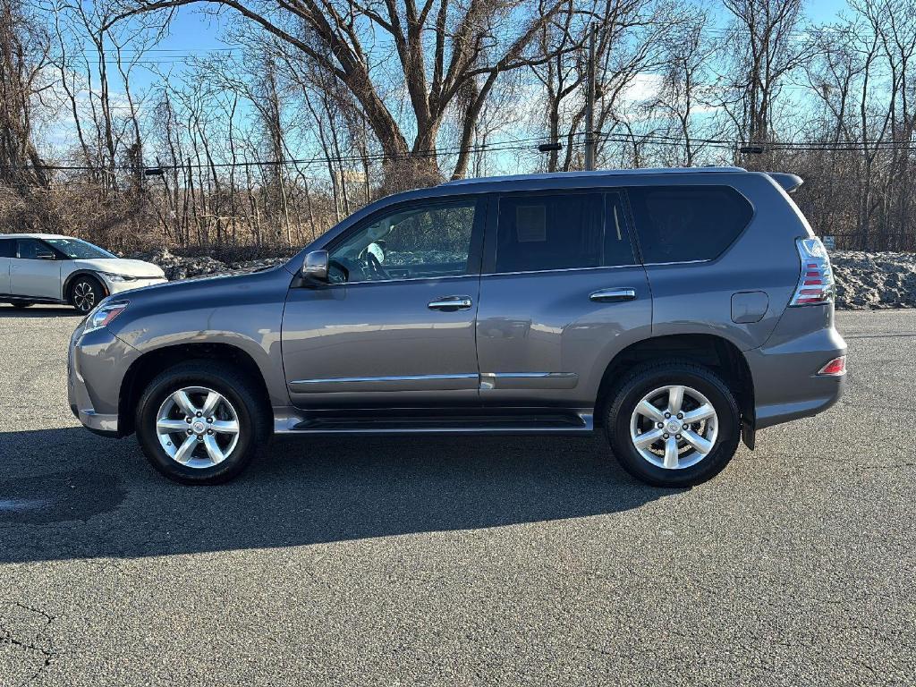used 2018 Lexus GX 460 car, priced at $33,499