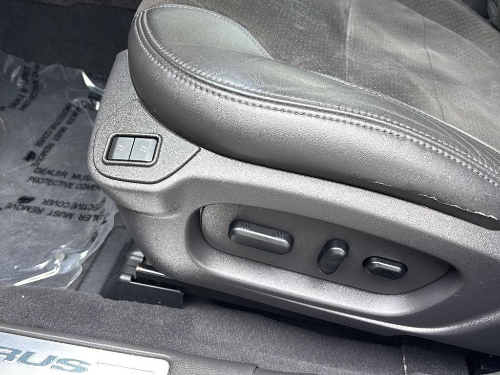 used 2011 Ford Taurus car, priced at $13,999