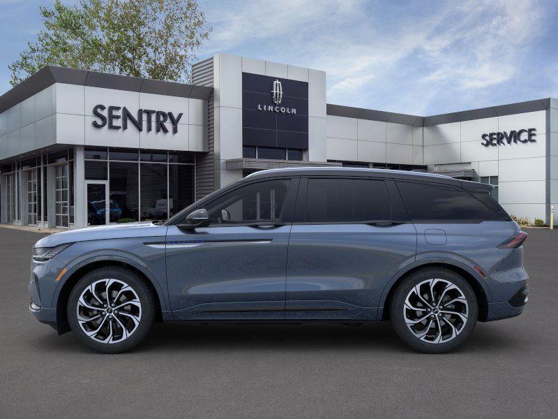 new 2025 Lincoln Nautilus car, priced at $65,455