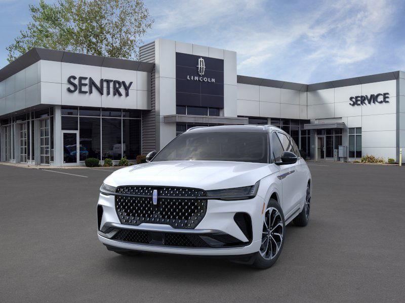 new 2025 Lincoln Nautilus car, priced at $65,455