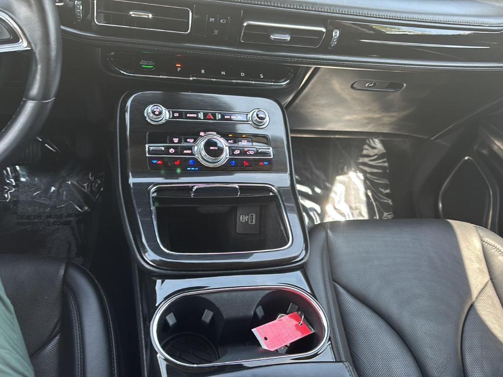 used 2022 Lincoln Nautilus car, priced at $37,430