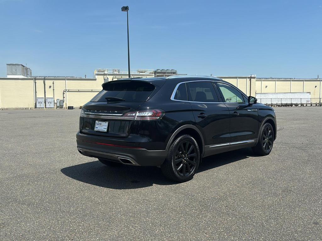 used 2022 Lincoln Nautilus car, priced at $37,430