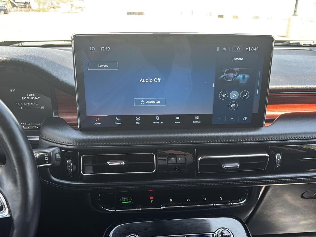 used 2022 Lincoln Nautilus car, priced at $37,430