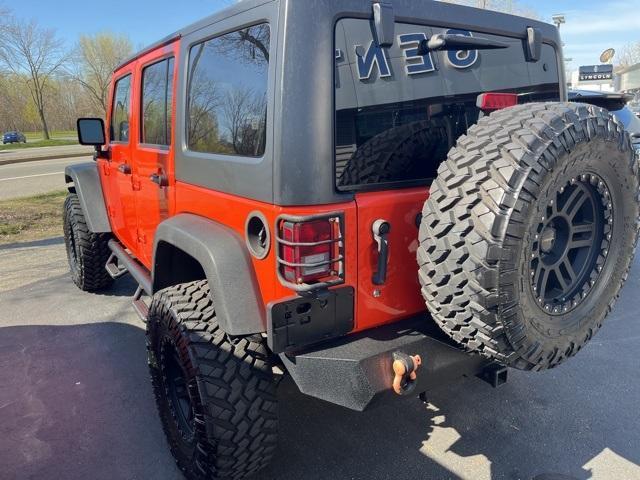 used 2015 Jeep Wrangler Unlimited car, priced at $26,107