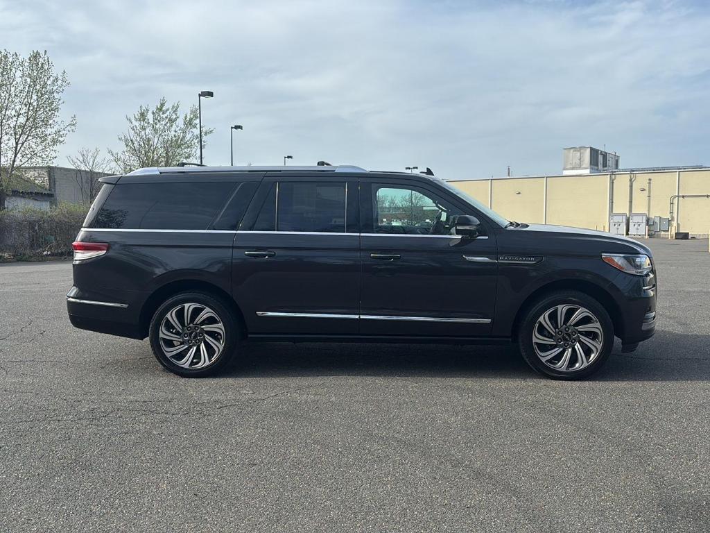 used 2024 Lincoln Navigator L car, priced at $78,108