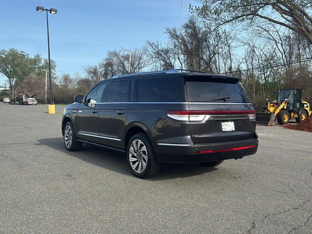 used 2024 Lincoln Navigator L car, priced at $78,108